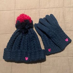 Disney Parks Hat and Gloves Set.